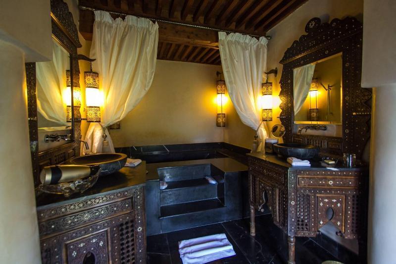 Riad Mayfez Suites & Spa Экстерьер фото
